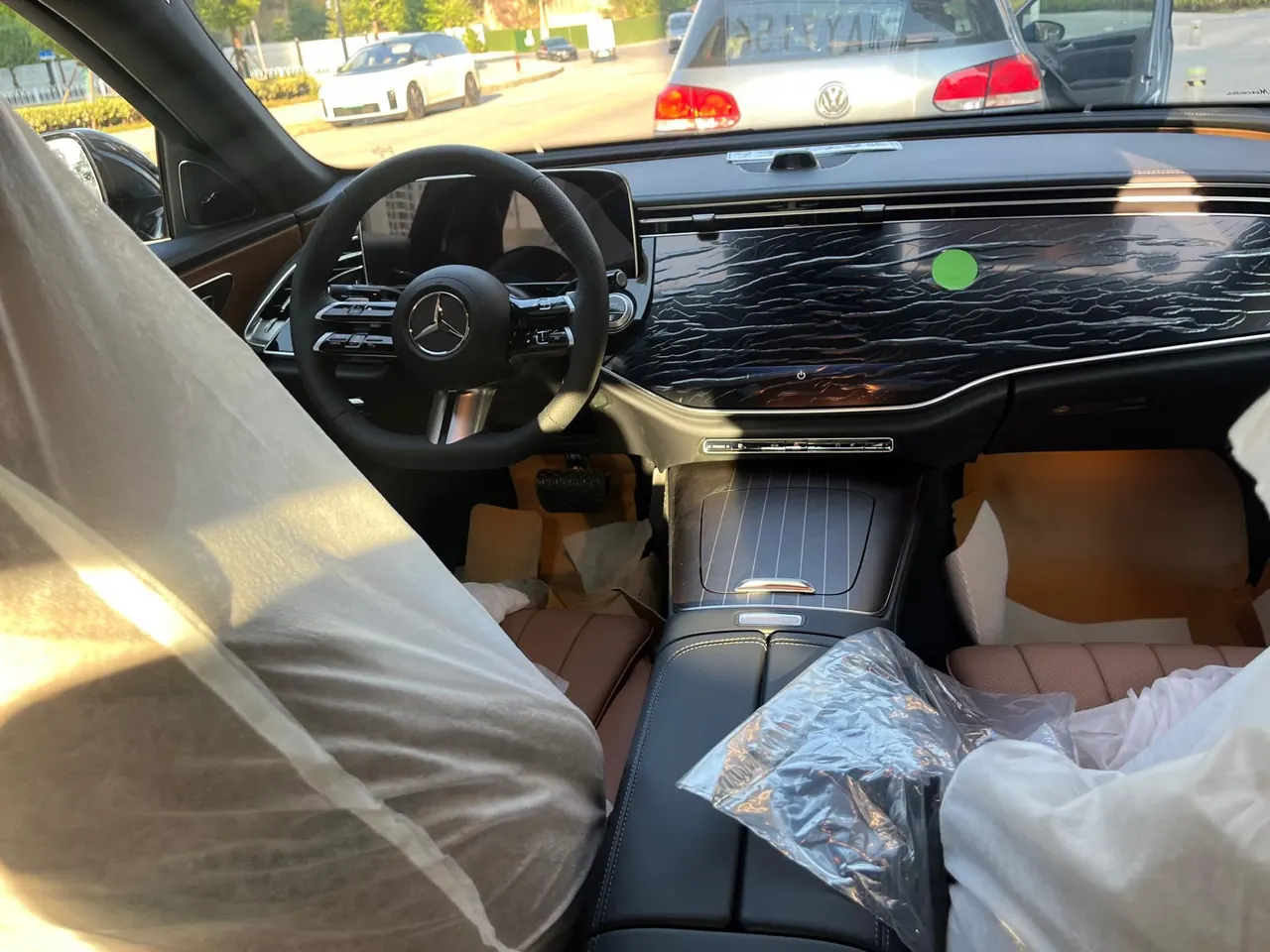 Mercedes Benz E Class 2026 E 300 L 48V 2.0T Luxury (Modified) Automatic Gear 5