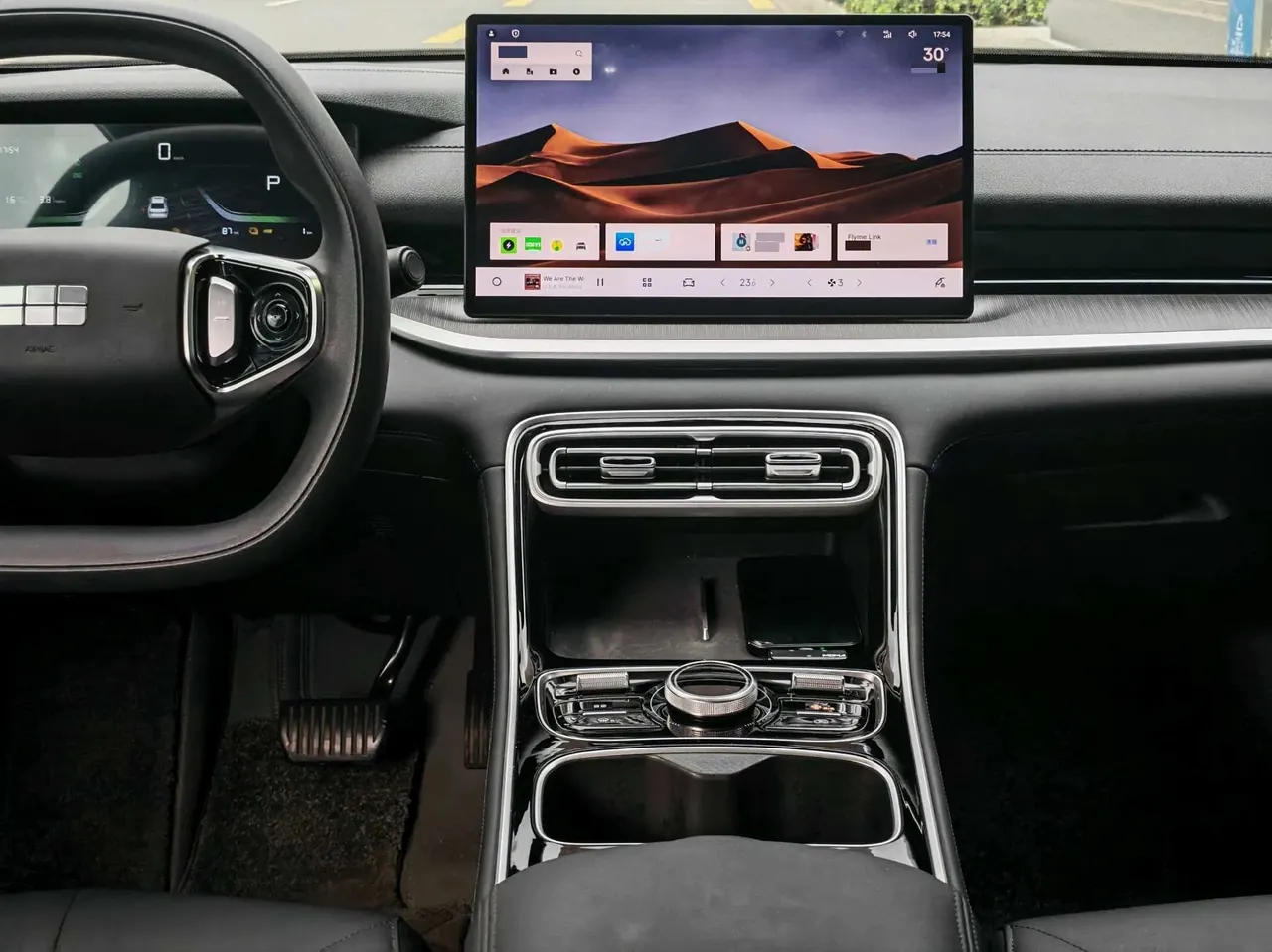 Geely Galaxy 2025 xingyao 6 EM-i 1.5 60km sailing version of automatic gear 10