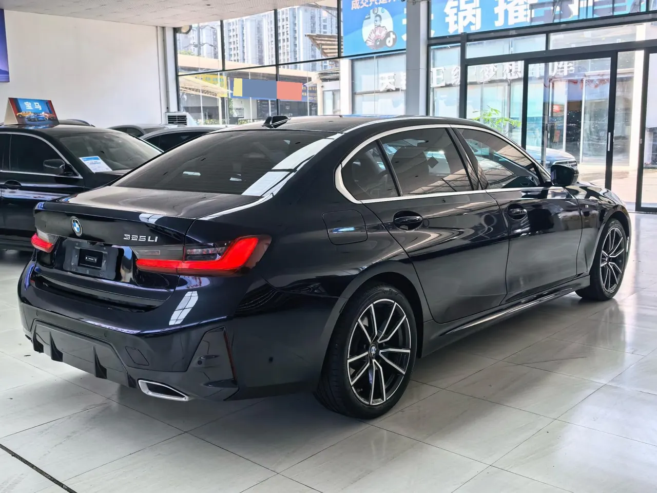 BMW 3 Series 2023 325Li 2.0T M Sports Suit Automatic Gear 4