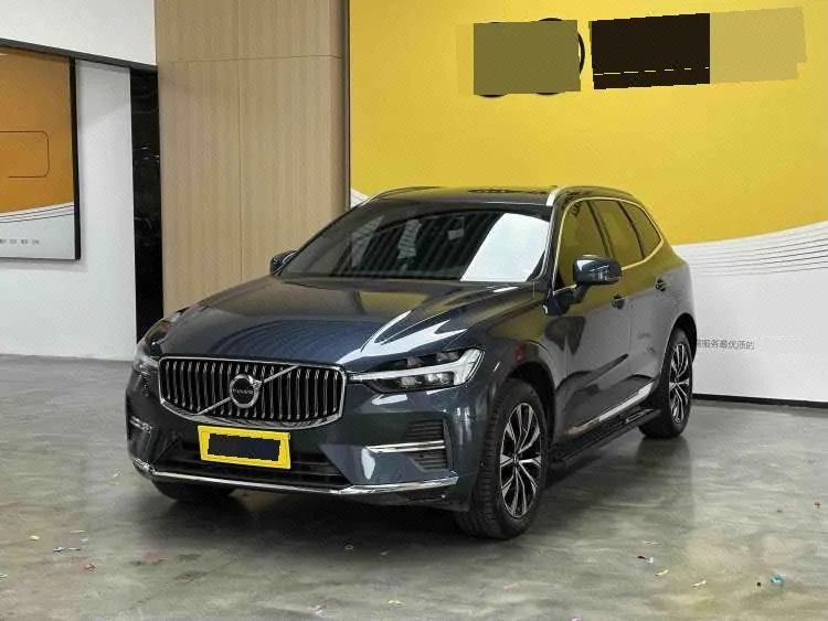 打开图片灯箱:Volvo 2025 XC60 48V 2.0T B5 4-wheel drive Zhiyuan Deluxe Edition Automatic Gear