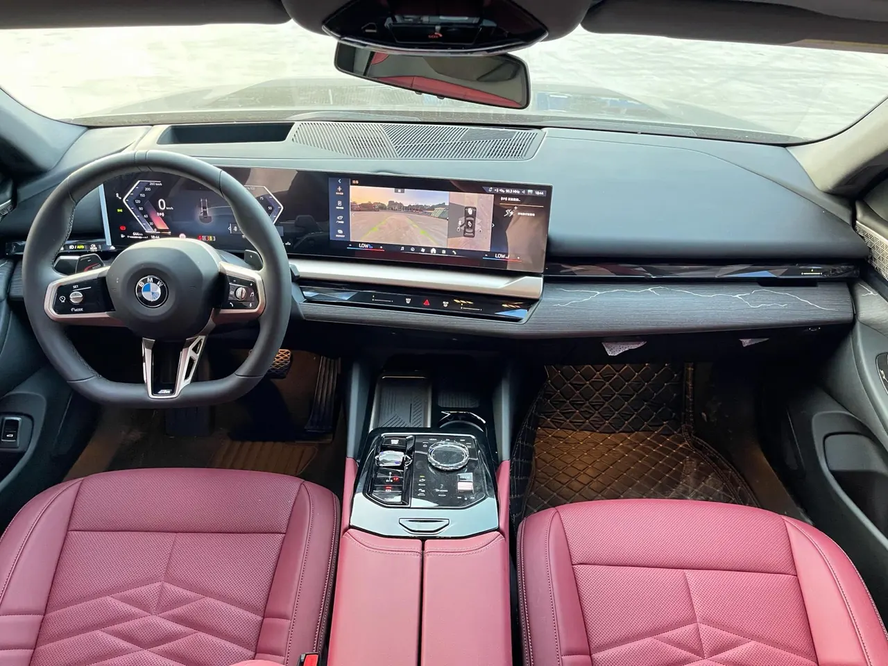 BMW 5 Series 2026 530Li 48V 2.0T Exclusive M Sports Suit (Modified) Automatic Gear 2