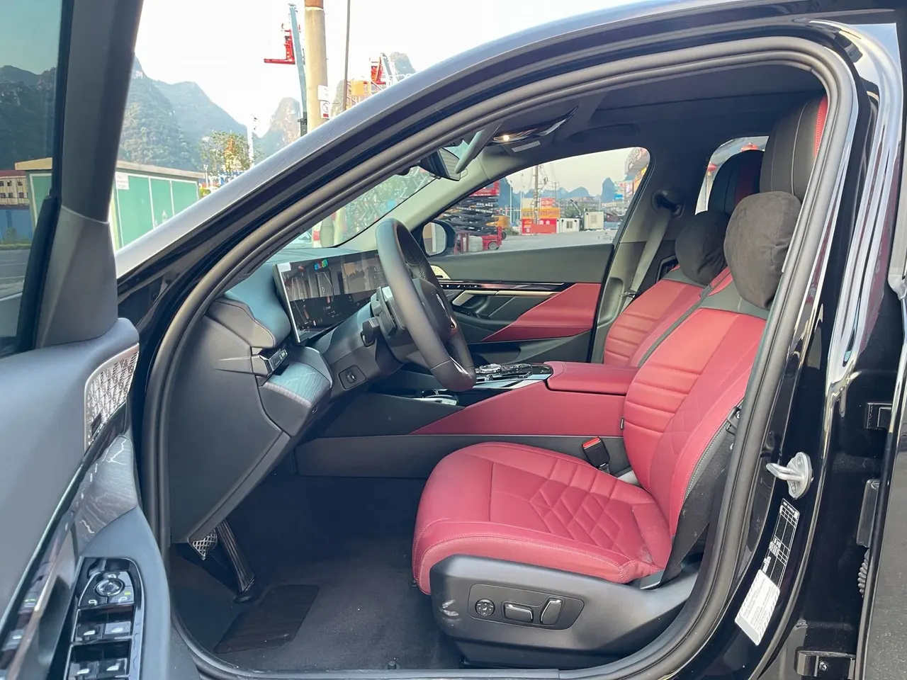 BMW 5 Series 2026 530Li 48V 2.0T Exclusive M Sports Suit (Modified) Automatic Gear 5