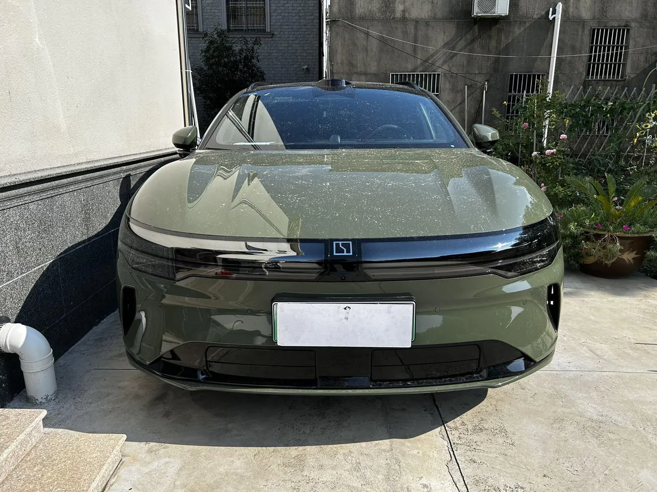 Zeekr 2026 Zeekr 007GT Rear Drive Max Edition 75kWh Automatic Gear 2