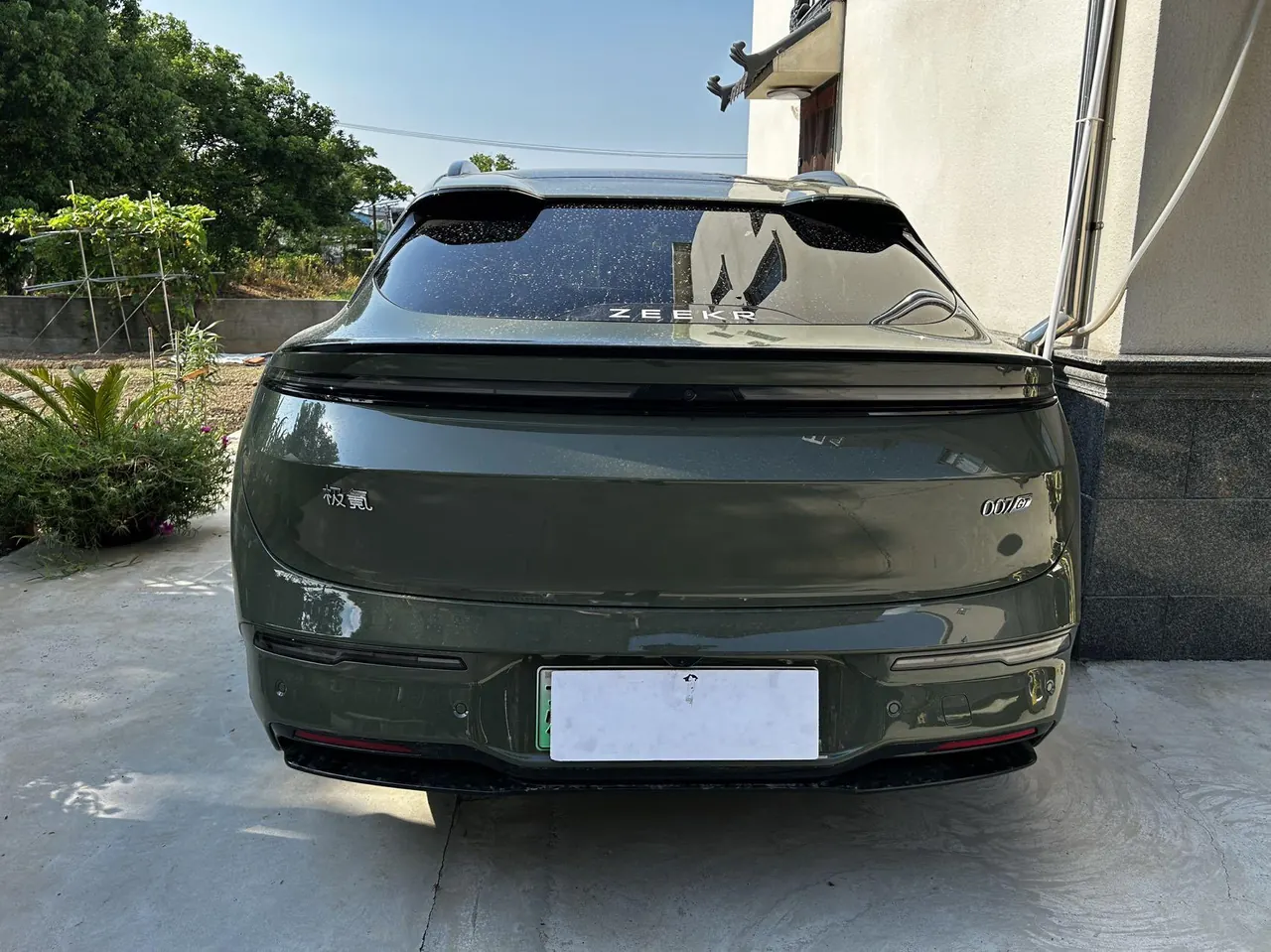 Zeekr 2026 Zeekr 007GT Rear Drive Max Edition 75kWh Automatic Gear 8