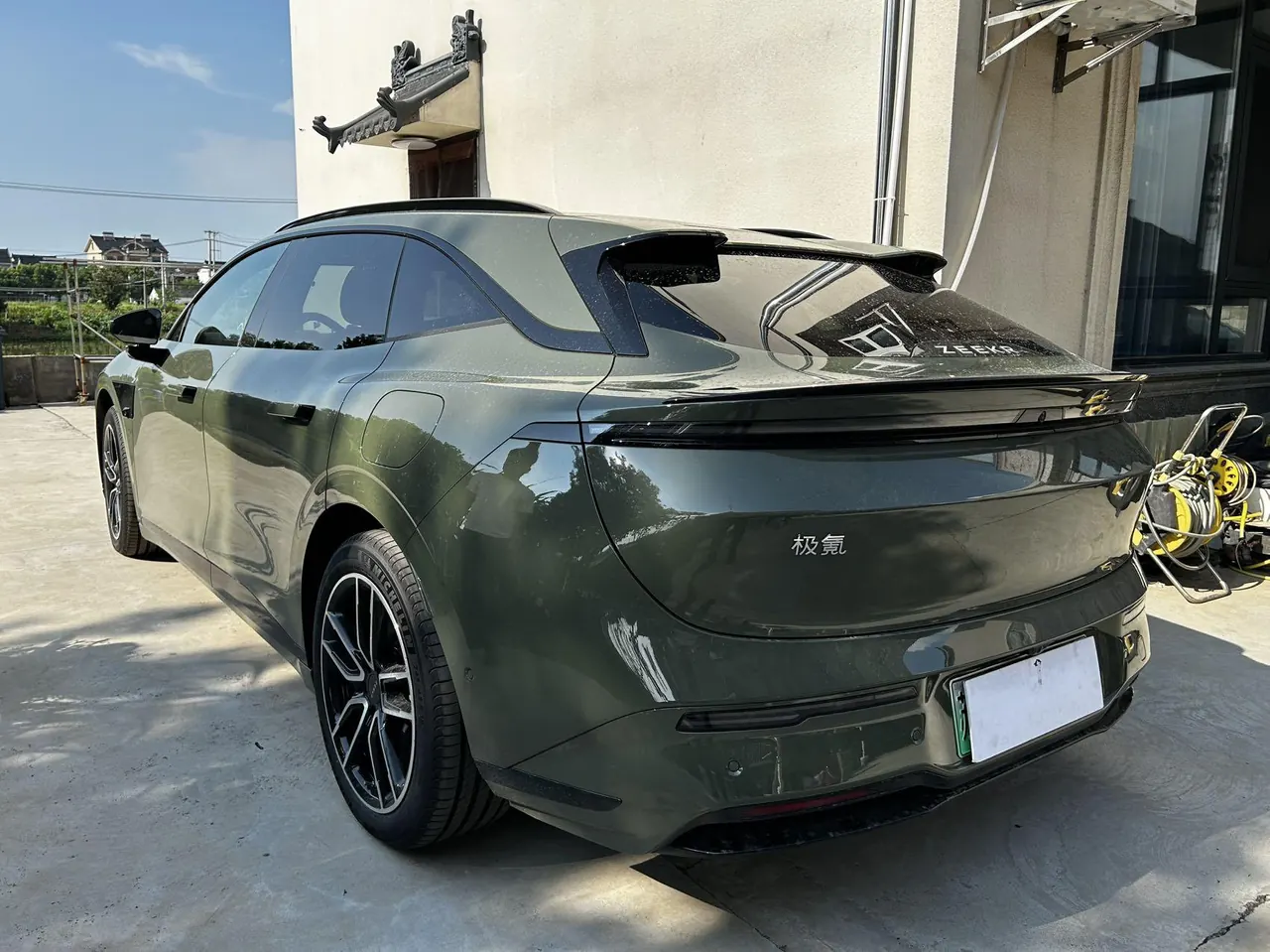 Zeekr 2026 Zeekr 007GT Rear Drive Max Edition 75kWh Automatic Gear 9