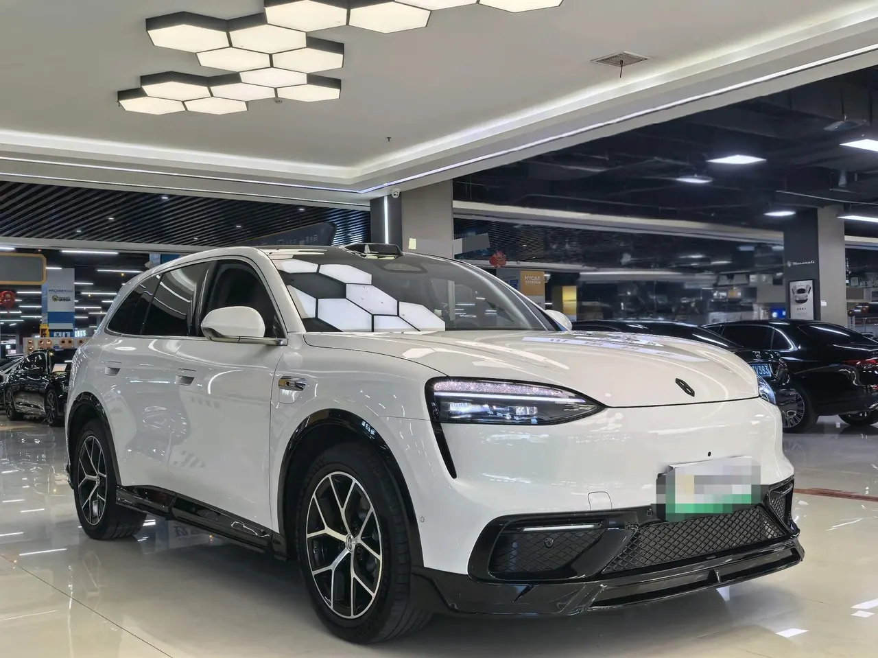 AITO 2026 AITO M6 EV Max Long Endurance Edition Automatic Gear 3
