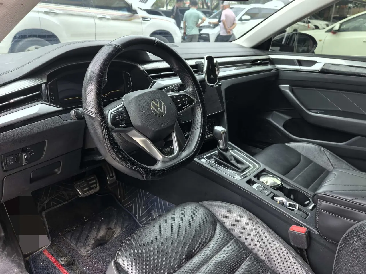 Volkswagen 2021 CC 2.0TSI 380TSI eye-catching automatic gear 4