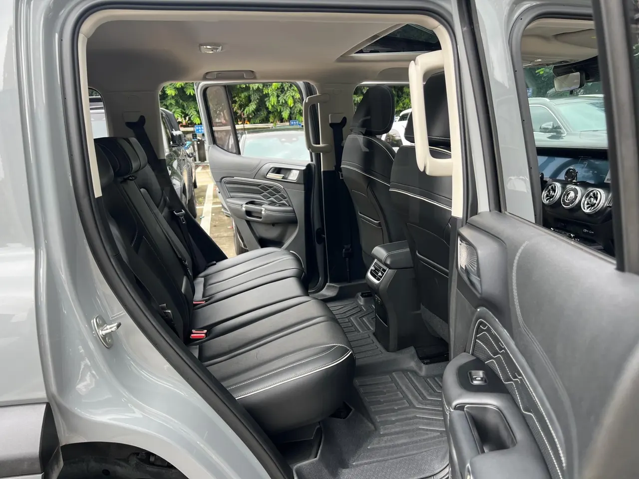 Tank 2021 Tank 300 2.0T Off-road Conqueror Automatic 7