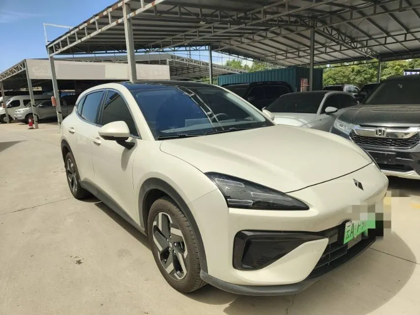 BaoJun 2026 Yunhai 1.5 stepless 140km standard automatic gear 2