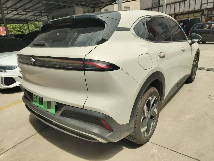 BaoJun 2026 Yunhai 1.5 stepless 140km standard automatic gear 6