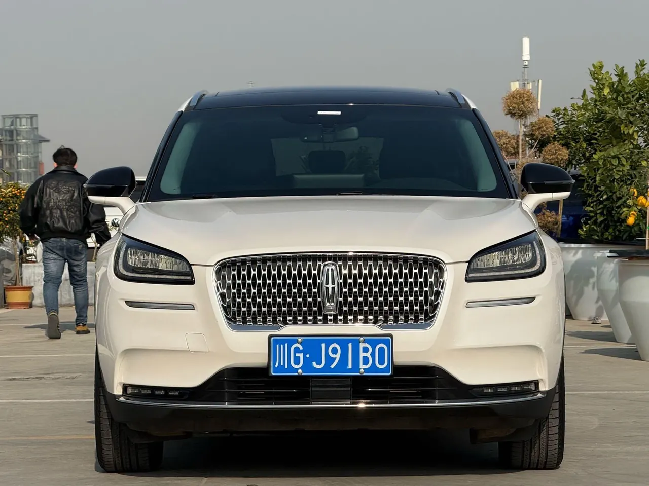 Lincoln 2020 adventurer 2.0T two-wheel drive Zunyue version automatic gear 2