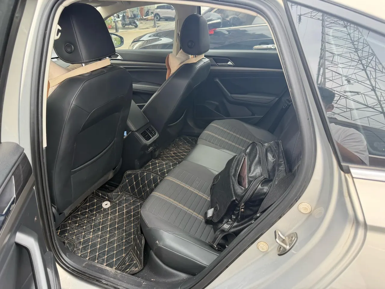 Volkswagen 2022 Lavida 1.4TSI 280TSI Comfort Edition Automatic Gear 3