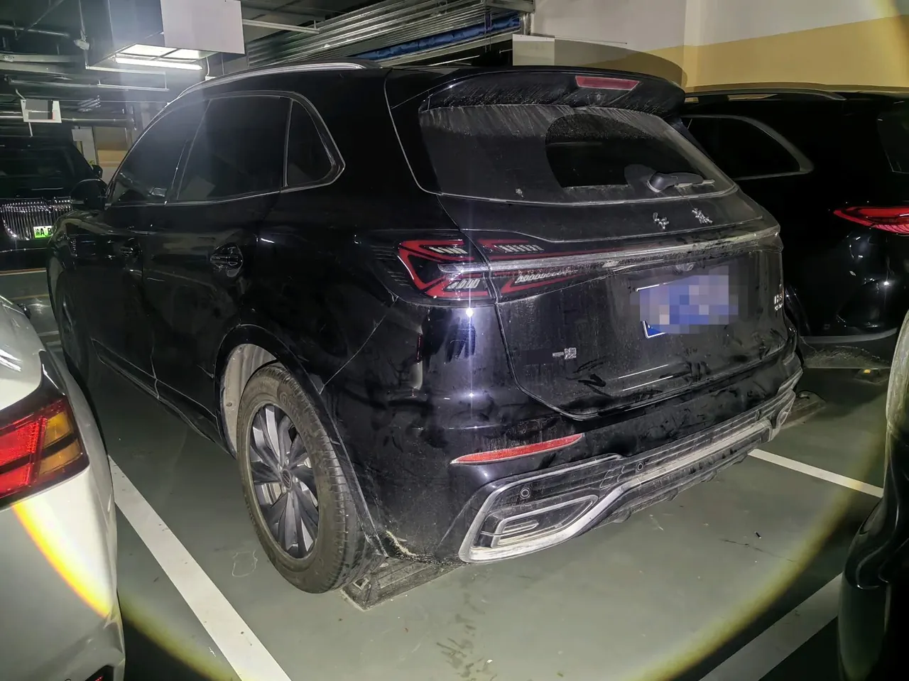 HongQi 2023 HS5 2.0T Flag Enjoy Pro Edition Automatic Gear 10