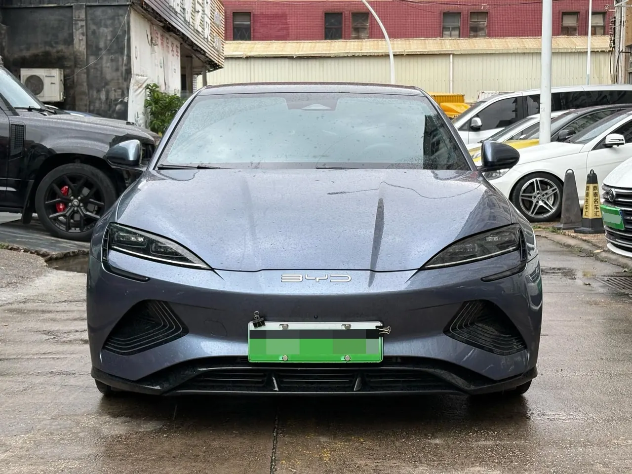 BYD 2023 Seal Champion Edition 700km Performance Edition Automatic Gear 2