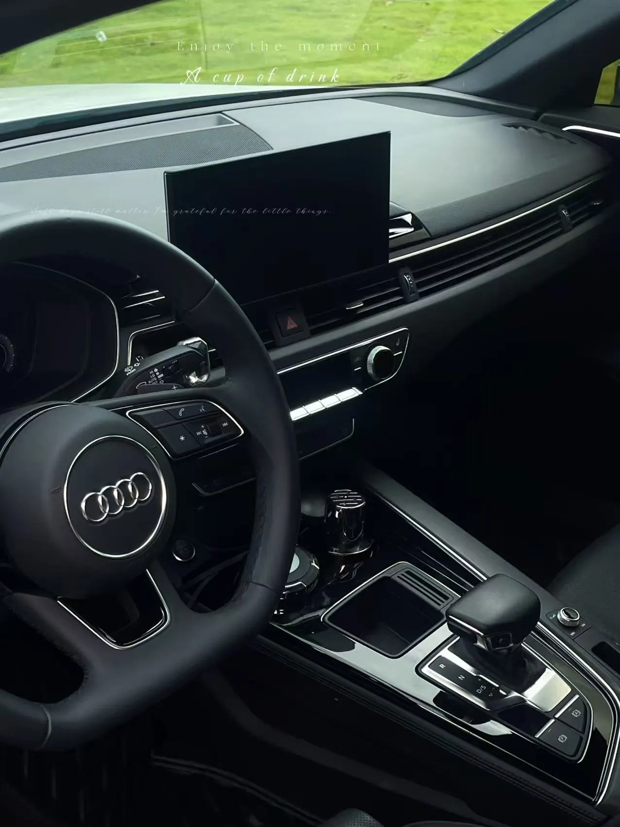 Audi 2023 A4L 2.0TFSI 40TFSI Deluxe Dynamic Automatic 4