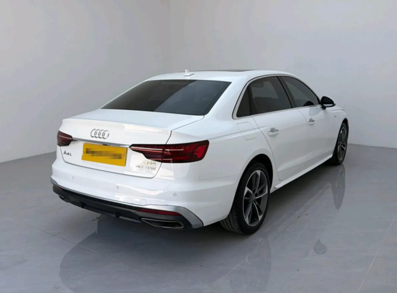 Audi 2023 A4L 2.0TFSI 40TFSI Deluxe Dynamic Automatic 6