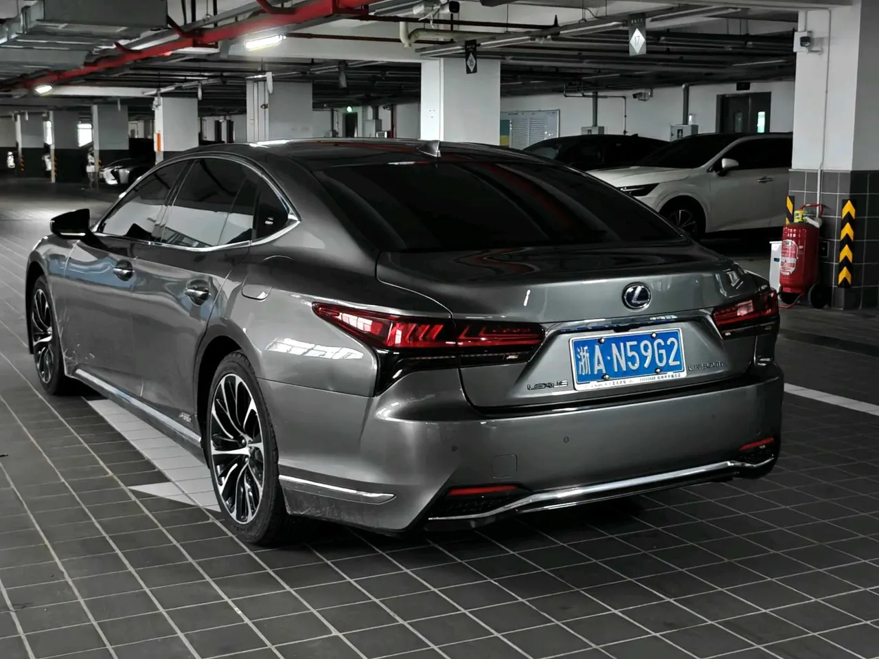 Rexas LS (Imported) 2021 LS500h 3.5 Level/Automatic Administrative Edition Automatic Gear 4