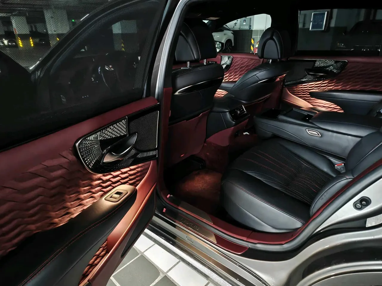 Rexas LS (Imported) 2021 LS500h 3.5 Level/Automatic Administrative Edition Automatic Gear 9