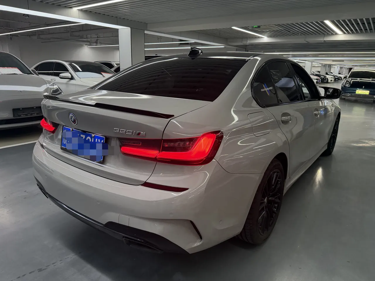 BMW 3 Series 2021 325i 2.0T M Sports Obsidian Night Suit Automatic Gear 7