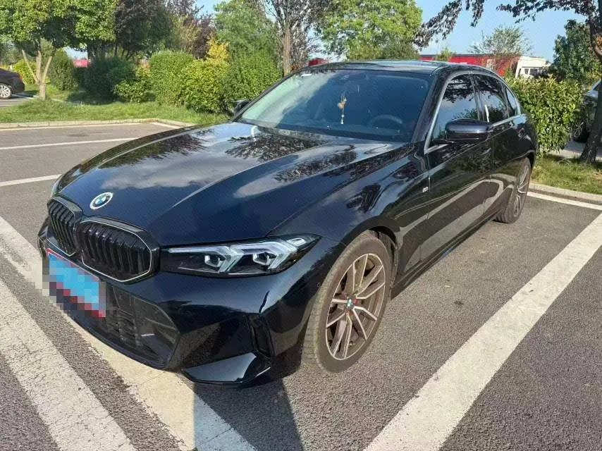 Open image lightbox: BMW 3 Series 2025 325Li 2.0T M Sports Suit Automatic Gear