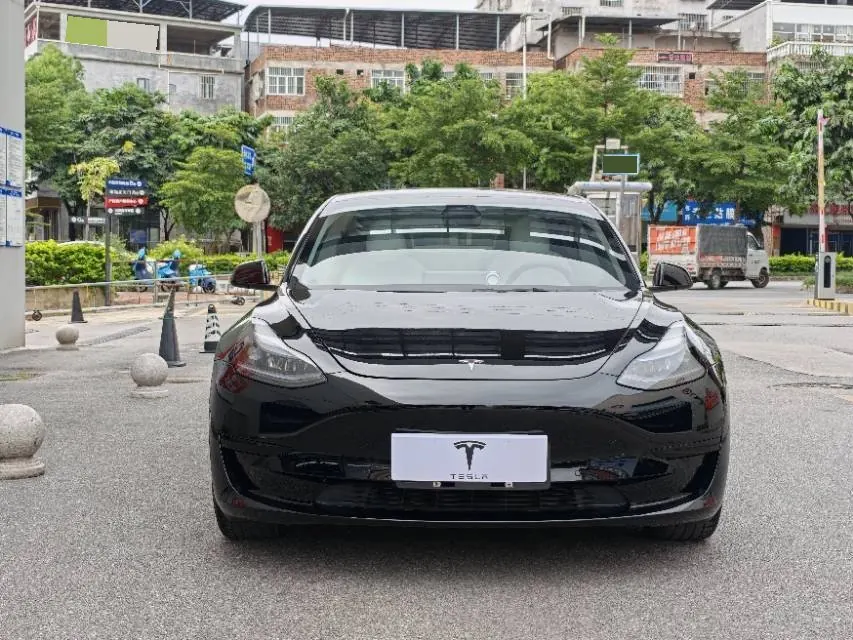 Tesla 2022 Model 3 rear-wheel drive version of automatic transmission 2