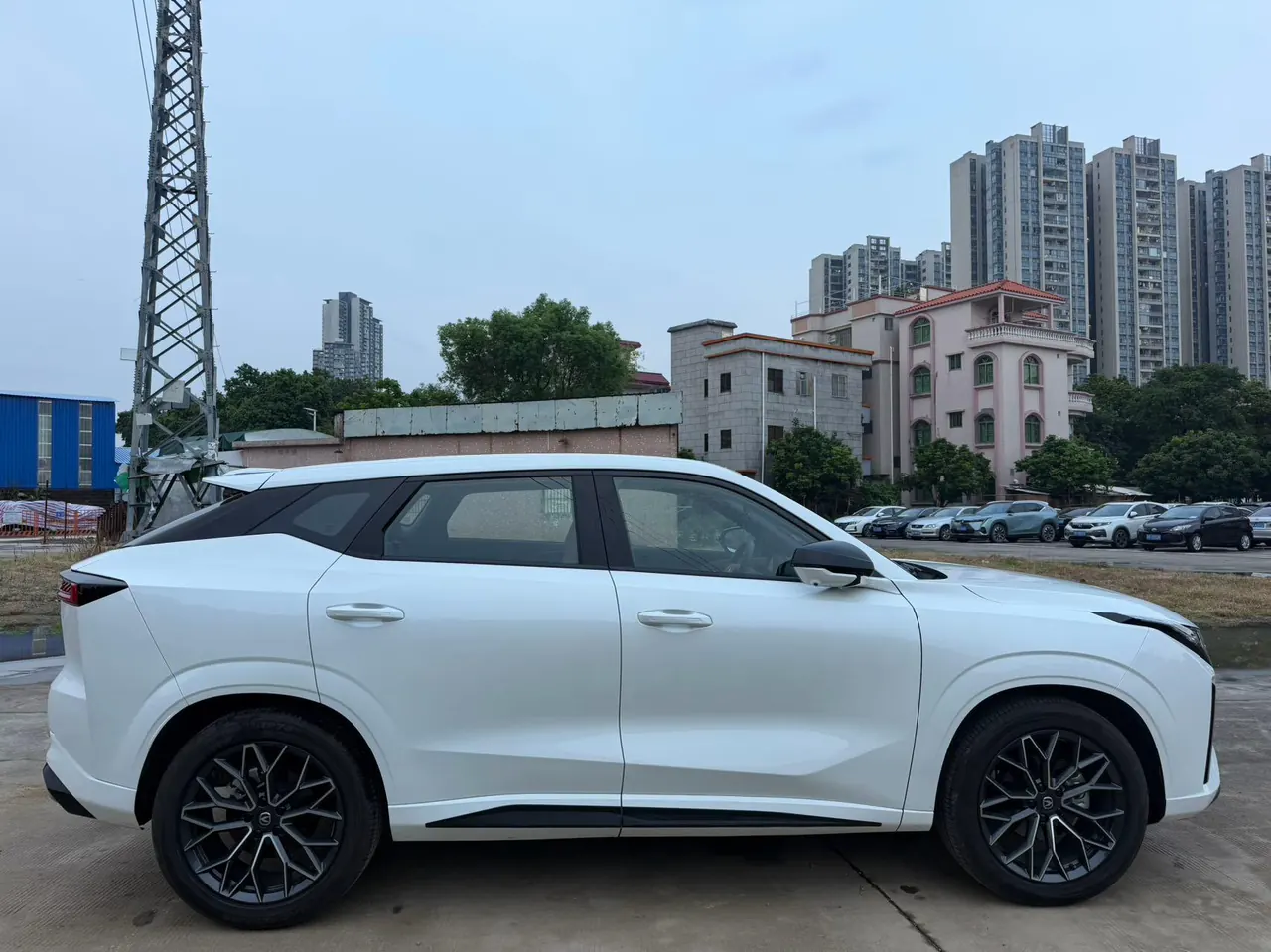 ChangAn 2025 UNI-Z 1.5T Luxury Automatic 10