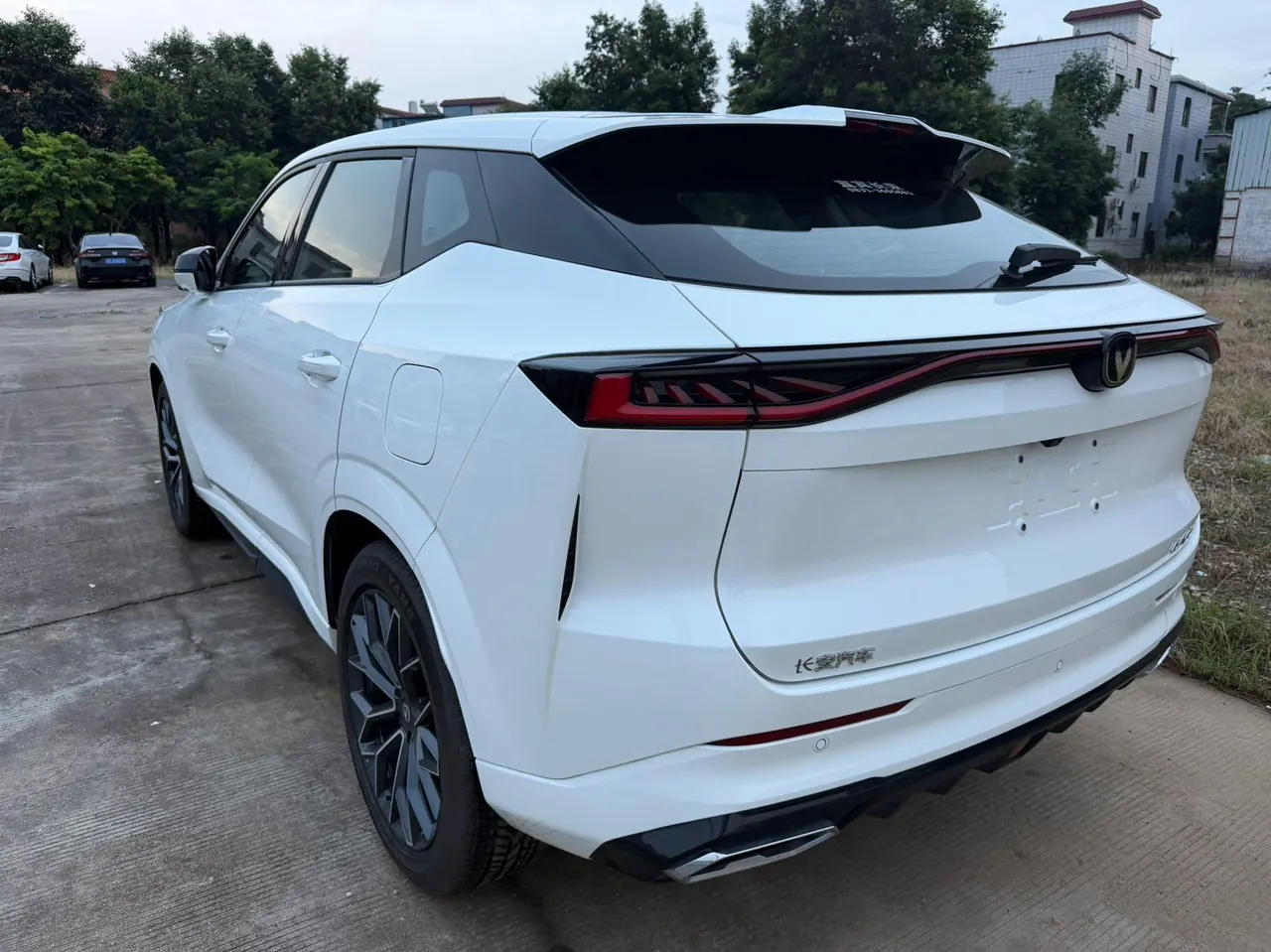 ChangAn 2025 UNI-Z 1.5T Luxury Automatic 11