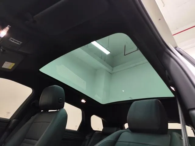 Land Rover 2020 Range Rover Aurora 48V 2.0T 249PS Youth Edition Automatic Gear 7