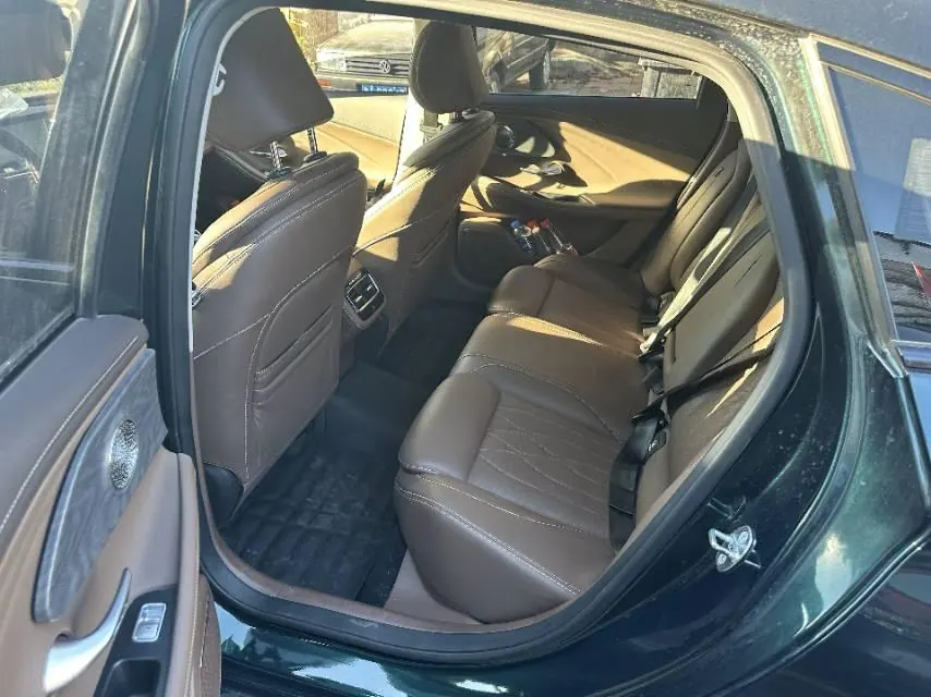 Chery 2023 Erez 8 2.0T High Energy Edition Royal Automatic 6
