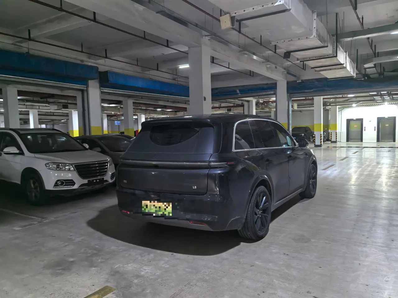 Li 2023 L8 Max automatic gear 9