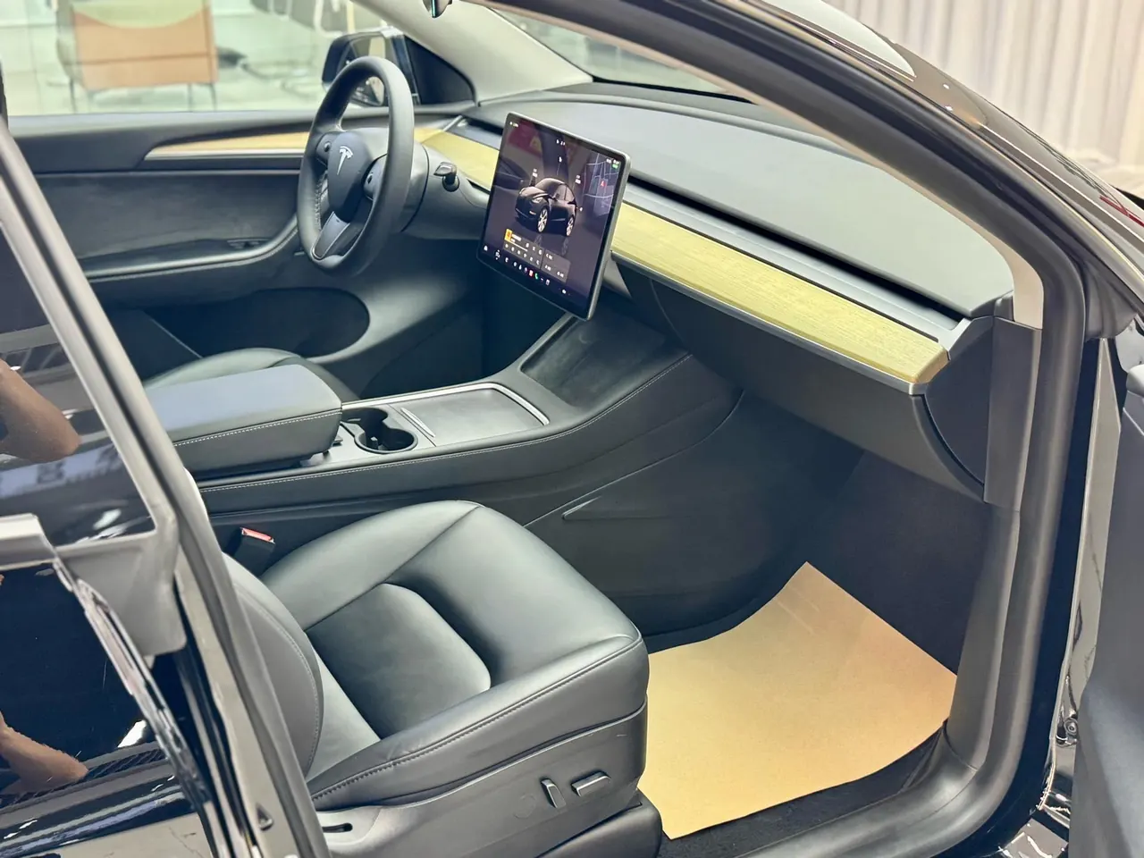 Tesla 2022 Model Y rear-wheel drive version (facelift) automatic gear 7
