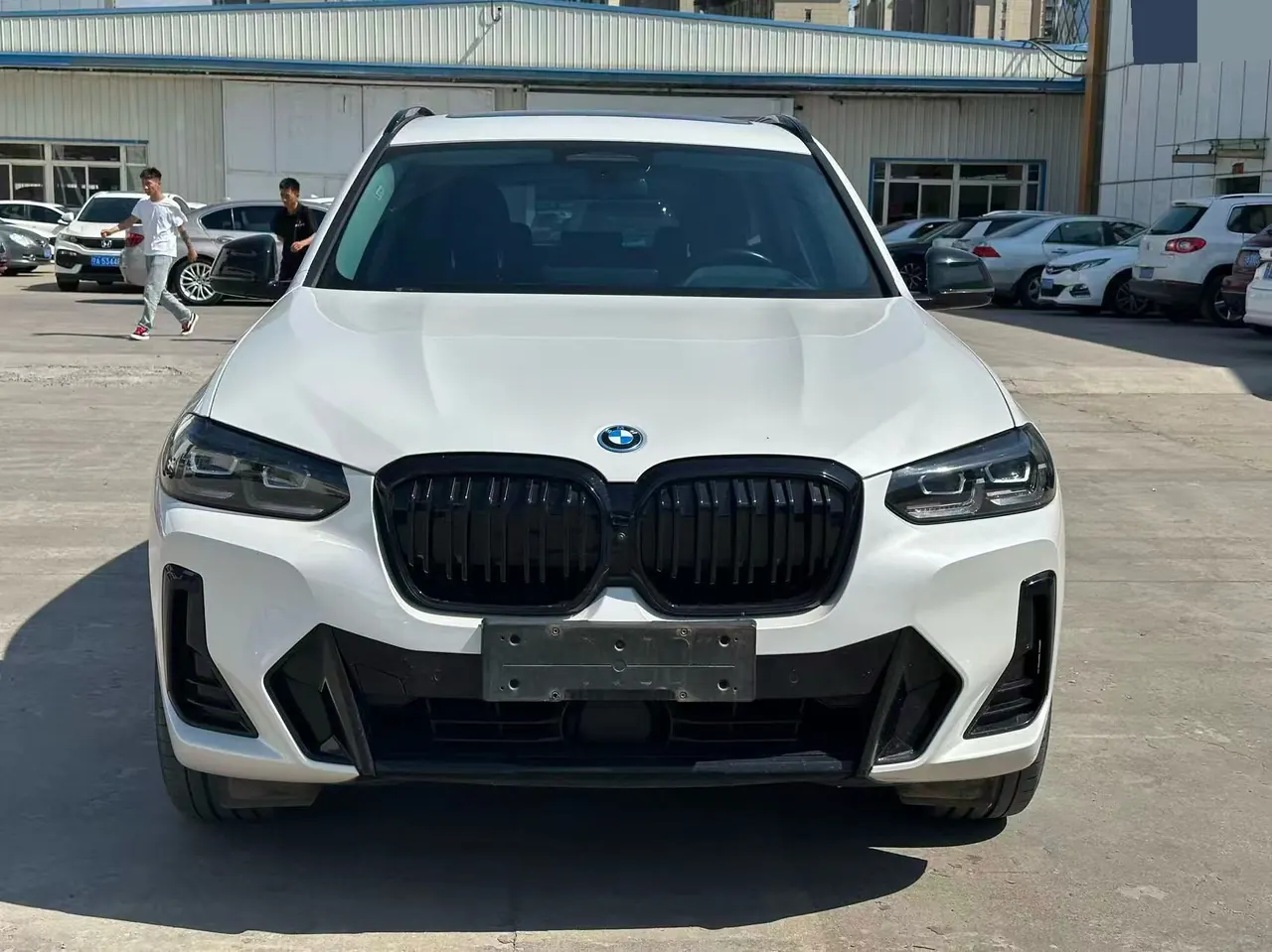 BMW 2022 iX3 Creat Collar Automatic 2