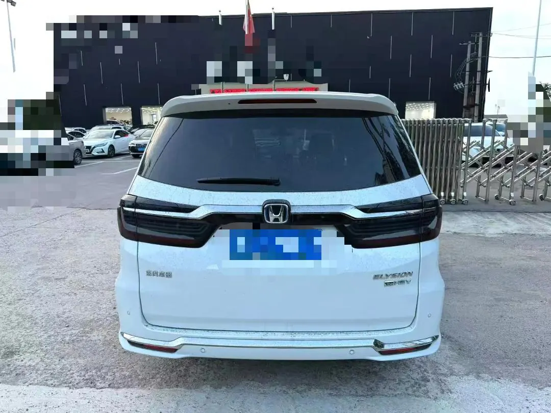 Honda 2022 Ailishen Hybrid 2.0 Stepless Extreme Edition Automatic Gear 5