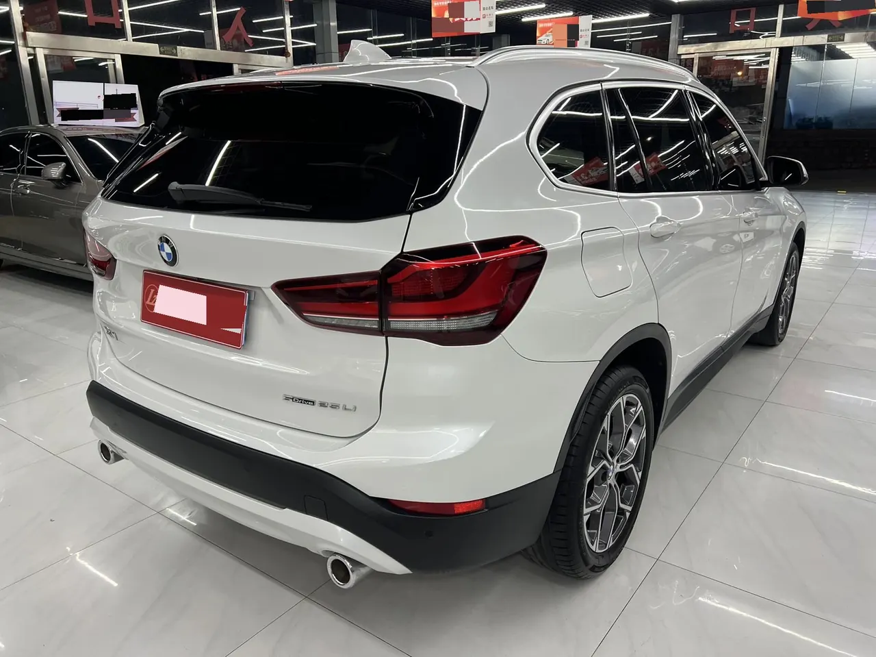 BMW 2022 X1 sDrive25Li 2.0T Leading Automatic Gear 7