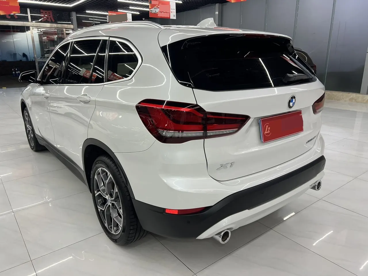 BMW 2022 X1 sDrive25Li 2.0T Leading Automatic Gear 9