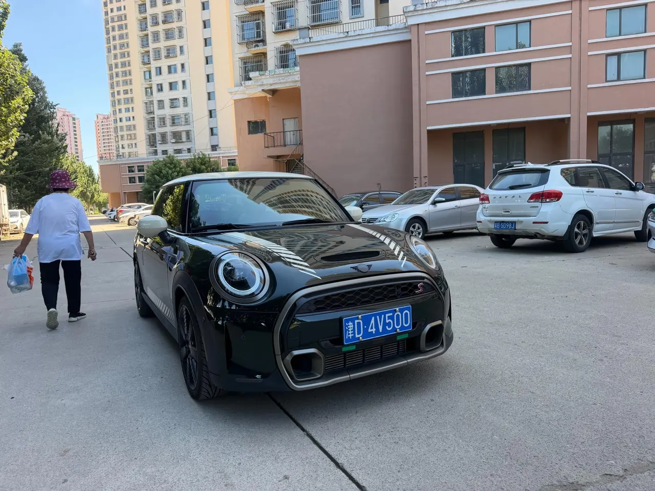 MINI Mini (imported) 2022 Mini Cooper S 2.0T artist (modified) automatic gear 3