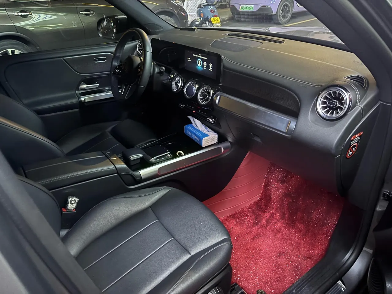 Mercedes Benz 2022 GLB 220 2.0T Fashion Automatic 8