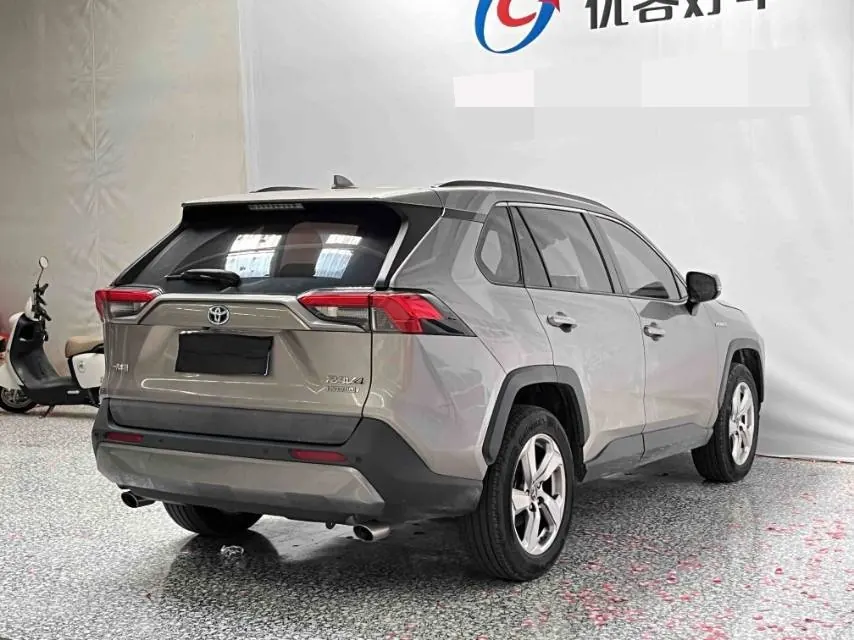 Toyota 2020 RAV4 Rongfang Double Engine 2.5 Stepless Two-Drive Elite Automatic Gear 5