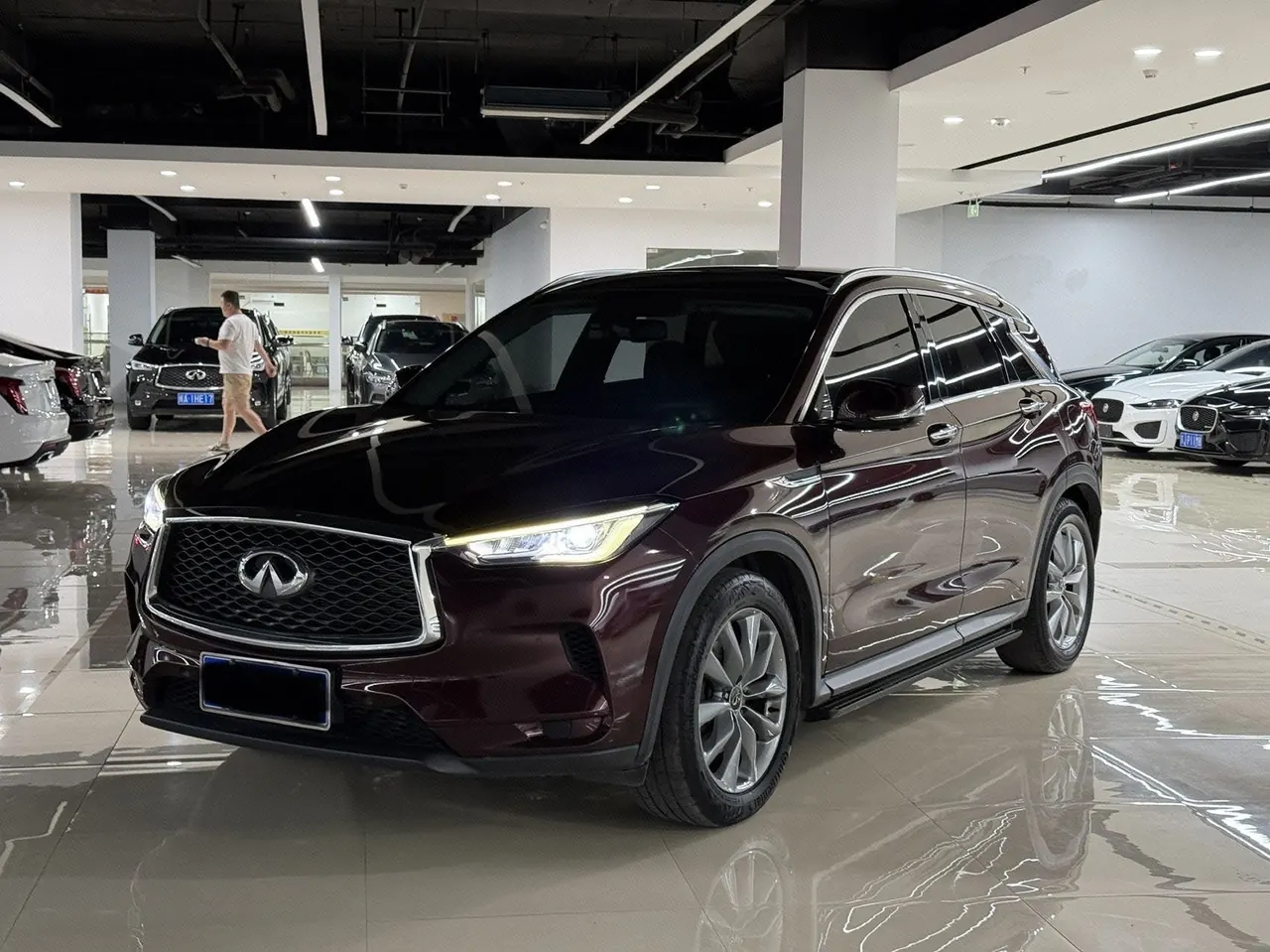 Infiniti 2020 QX50 2.0T Stepless Four-wheel Drive Intelligent Edition (Modified) Automatic Gear - View 1