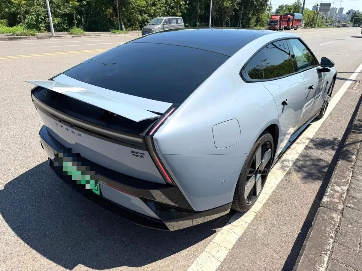 Xpeng 2025 P 7 750km High Performance Edition Automatic Gear 4