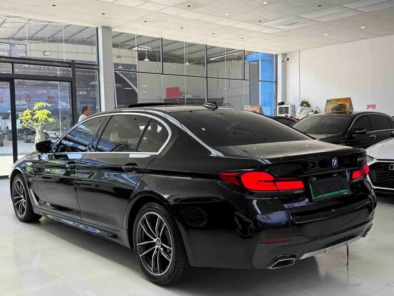 BMW 5 series new energy 2022 535Le 2.0T luxury package (modified) automatic gear 5