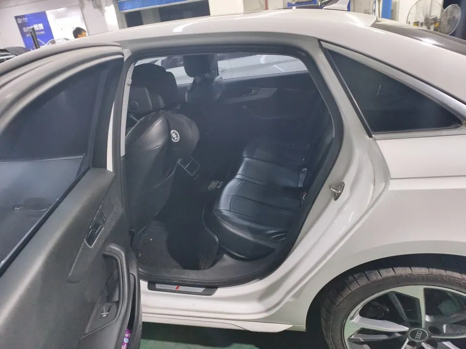 Audi 2020 A4L 2.0TFSI 40TFSI Fashion Dynamic Automatic 4