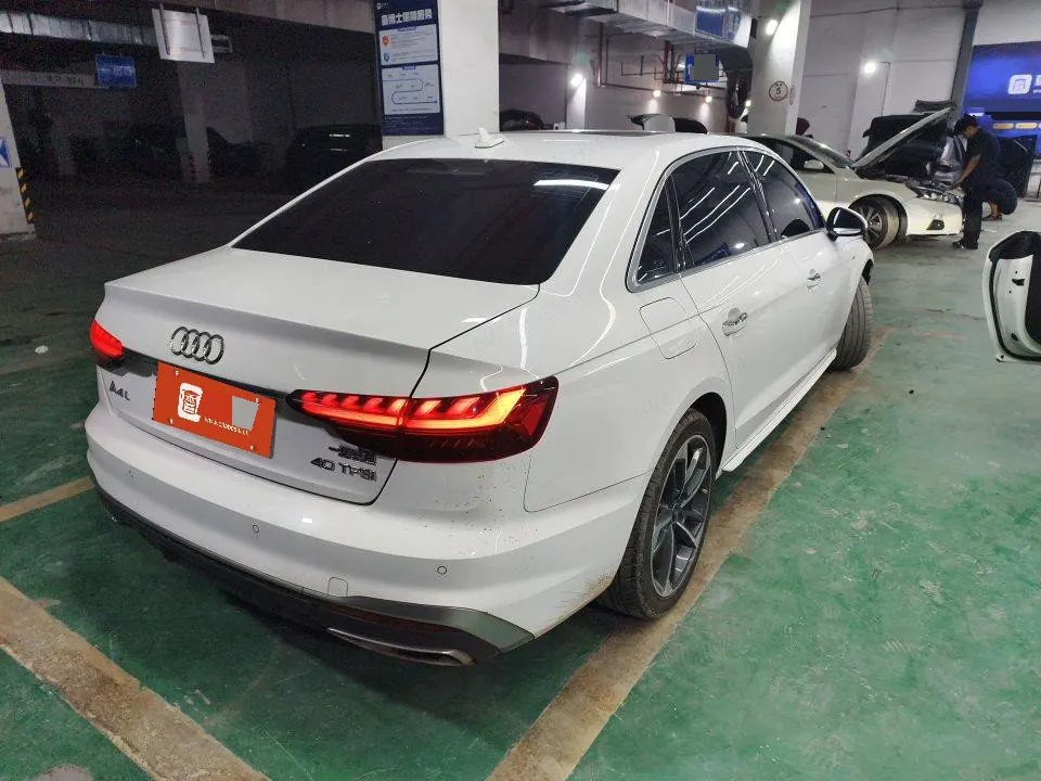 Audi 2020 A4L 2.0TFSI 40TFSI Fashion Dynamic Automatic 6