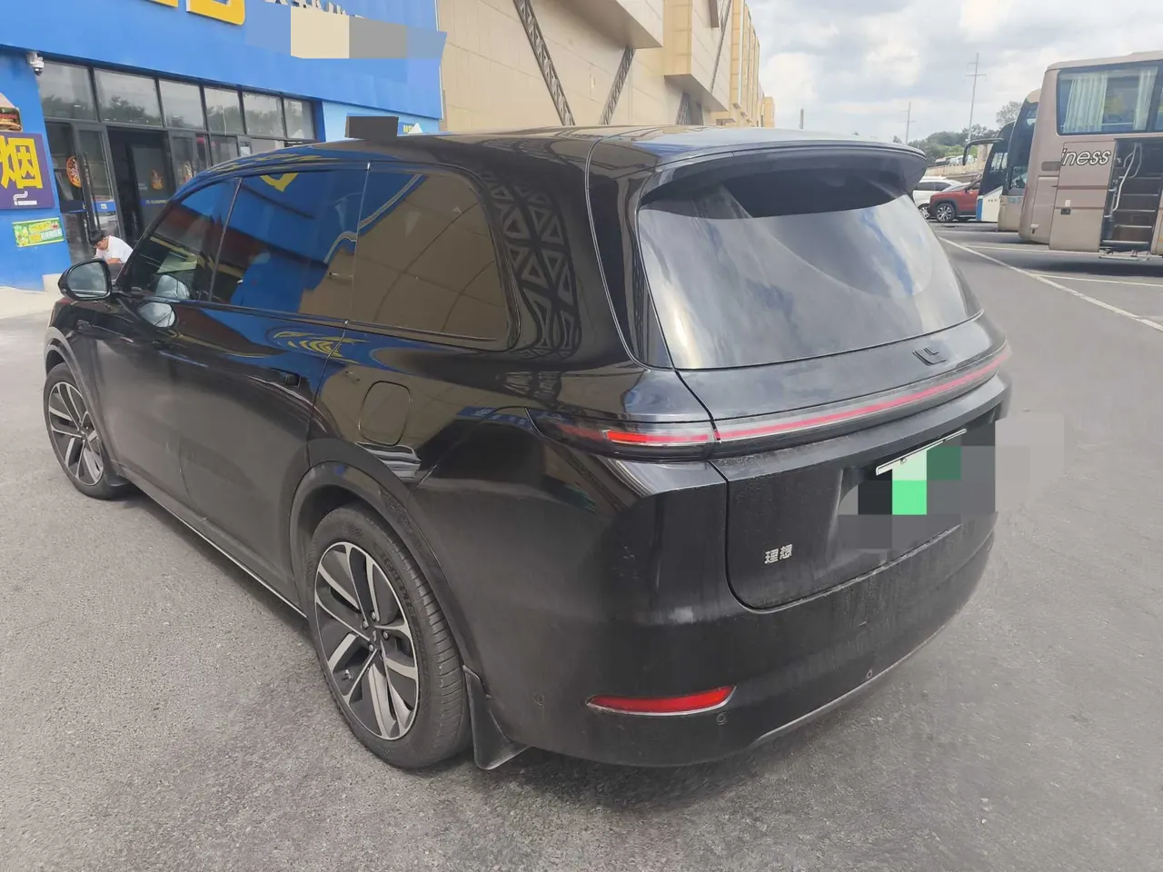 Li 2022 L9 1.5T Max Edition Automatic Gear 4