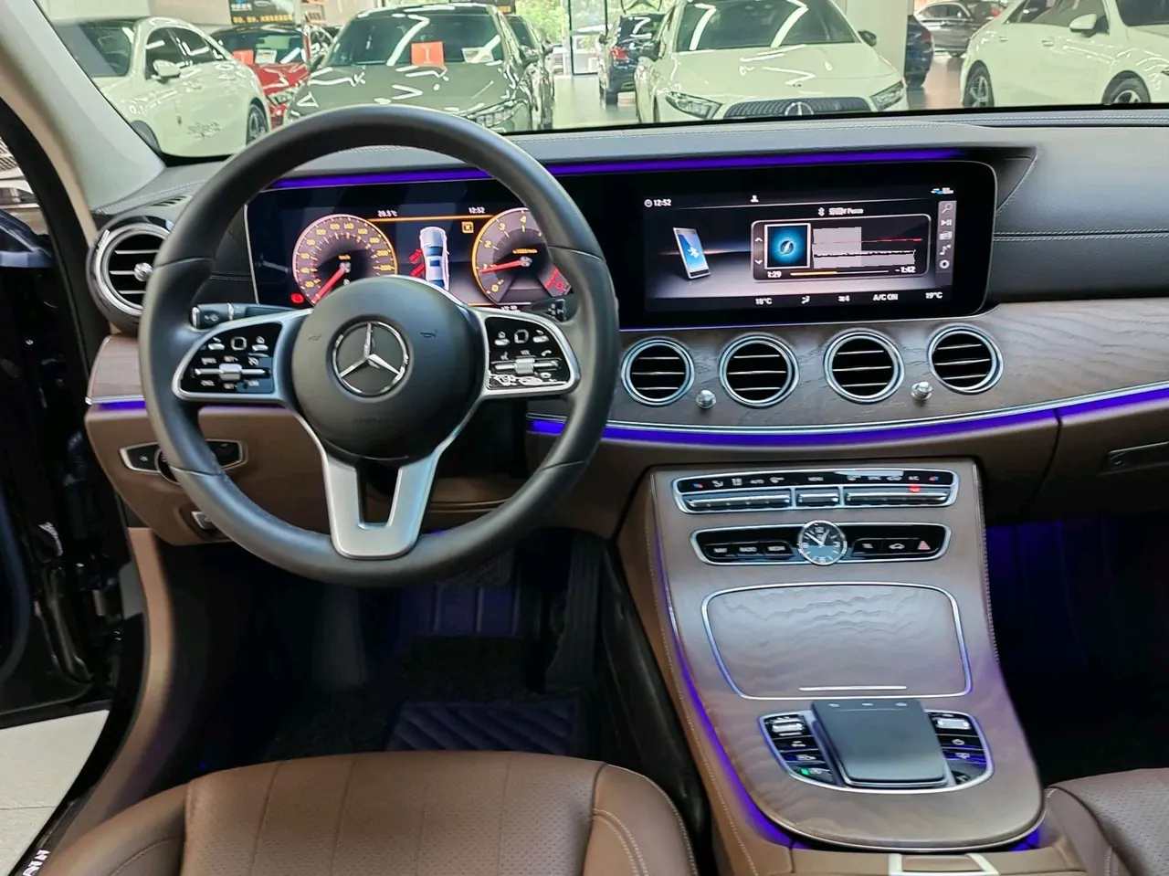 Mercedes Benz E Class 2020 E 300 L 2.0T Luxury Automatic Gear 11
