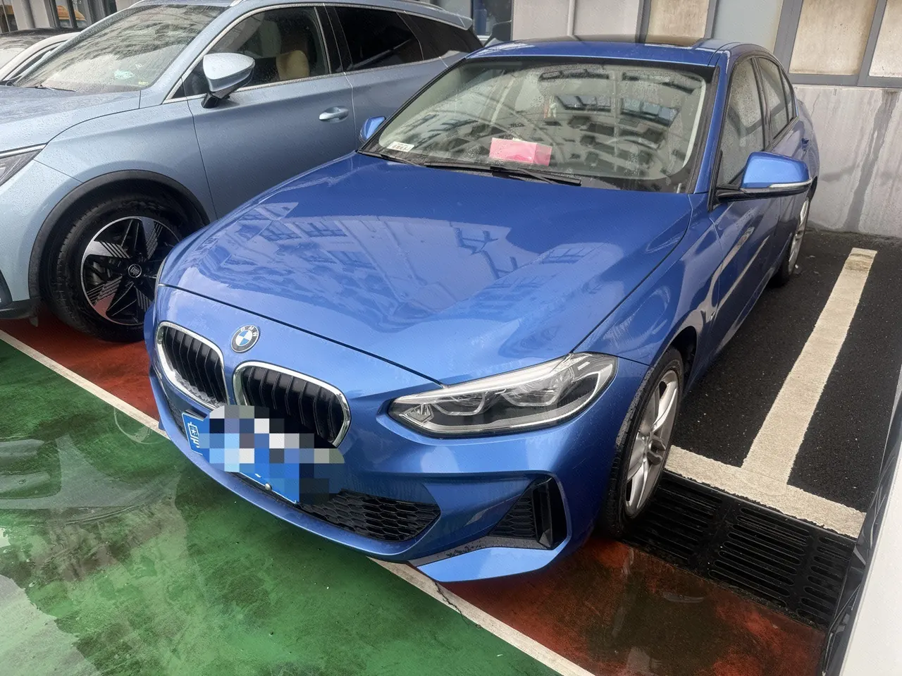 Open image lightbox: BMW 1 Series 2020 120i 1.5T M Sports Suit Automatic Gear