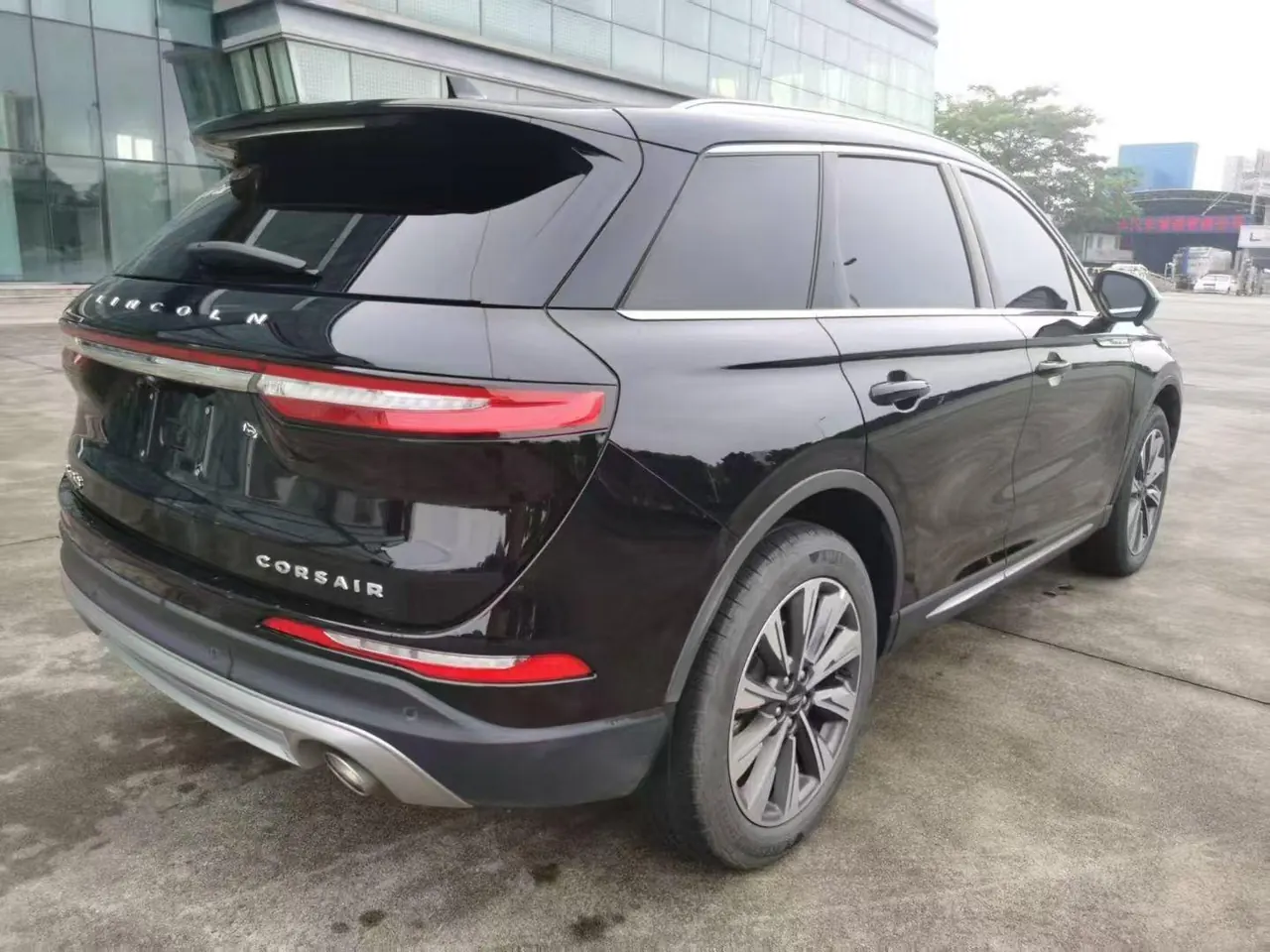 Lincoln 2020 adventurer 2.0T 4-wheel drive elegant version of automatic gear 9