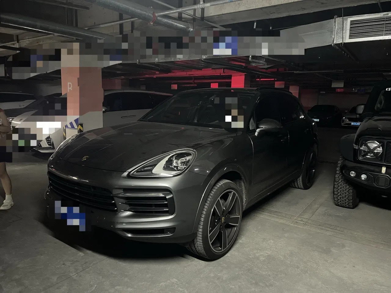 Porsche Cayenne (Imported) 2022 Cayenne 3.0T Platinum Edition Automatic Gear - View 1