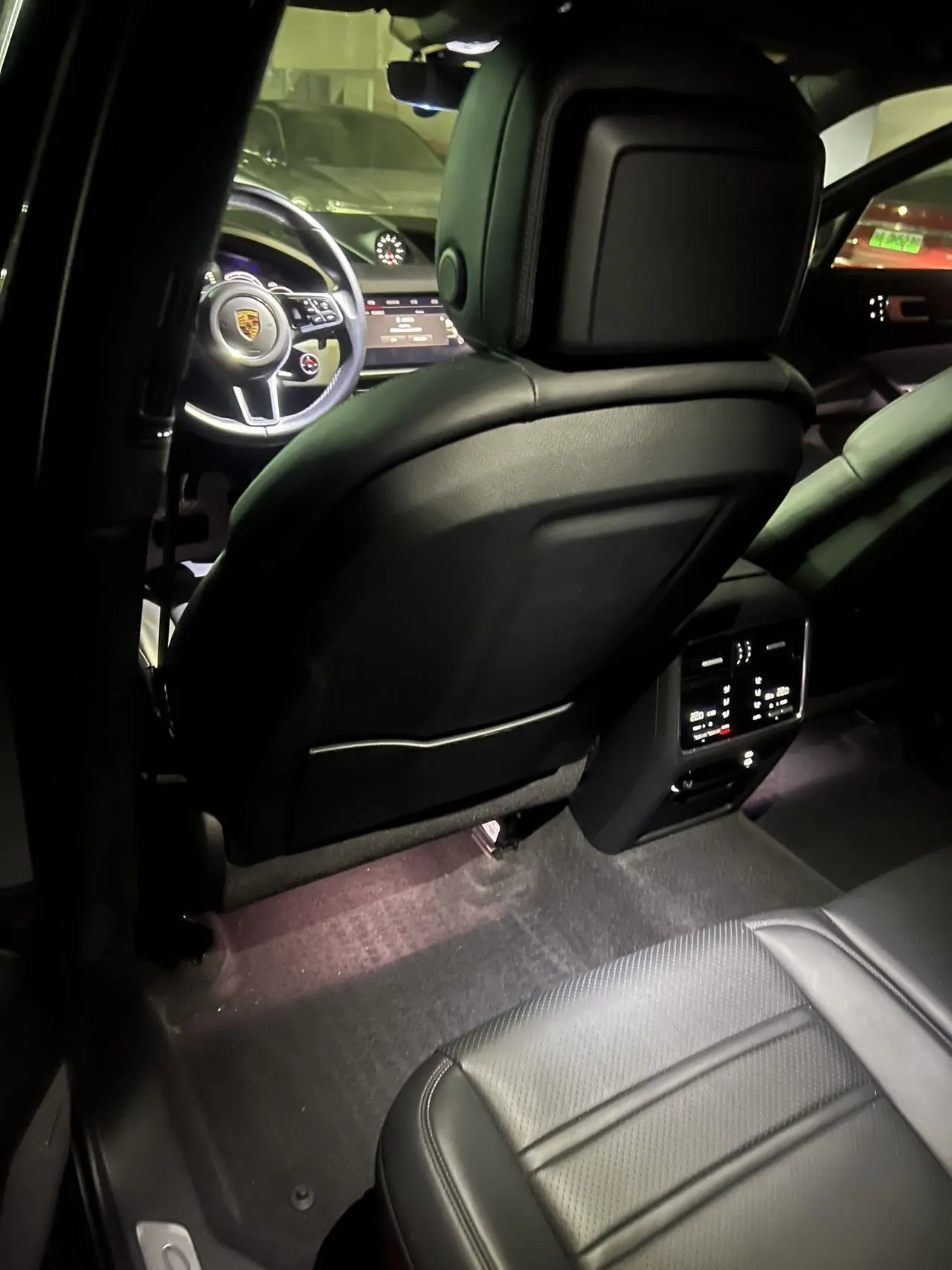 Porsche Cayenne (Imported) 2022 Cayenne 3.0T Platinum Edition Automatic Gear 5