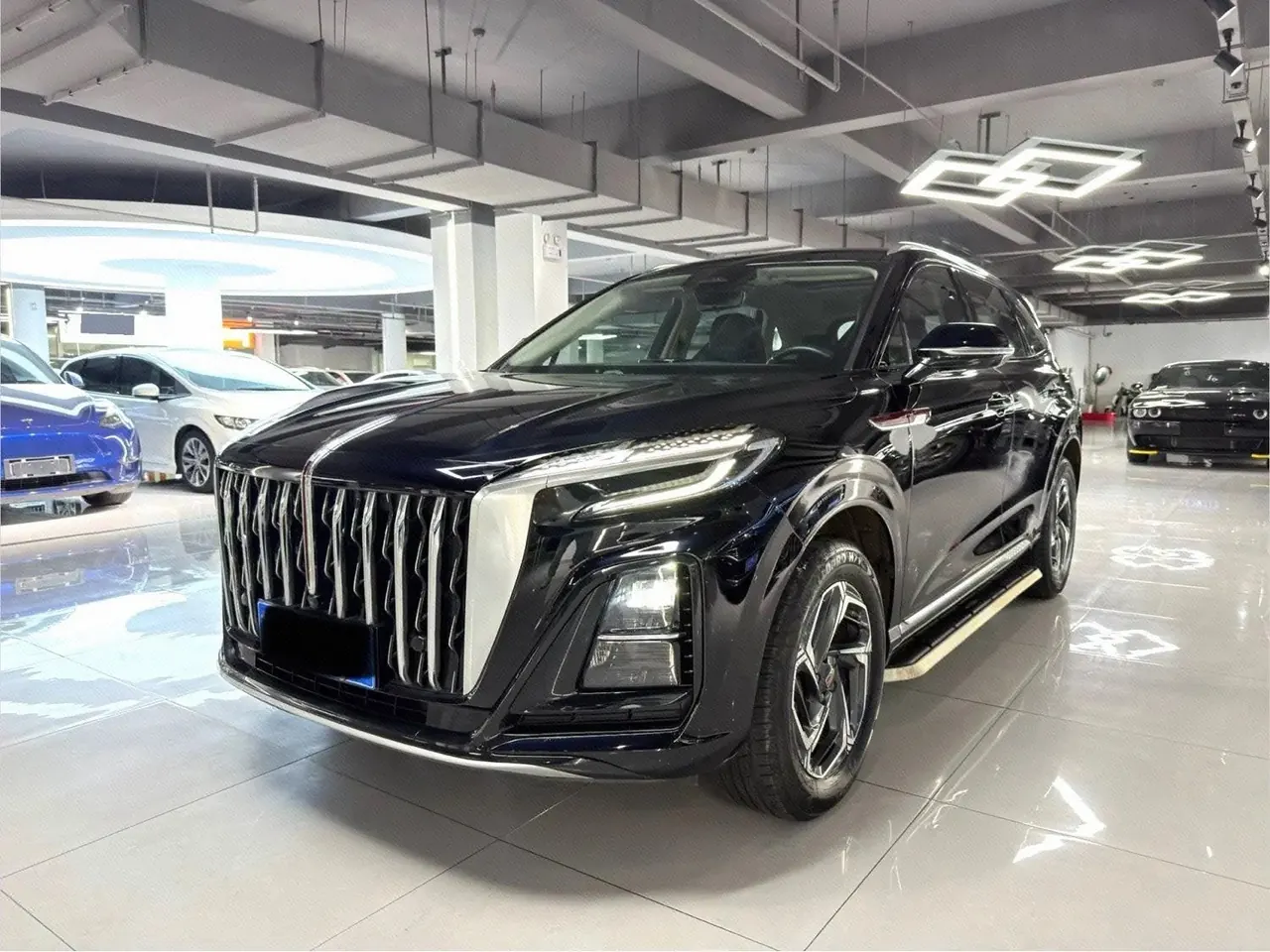 HongQi 2023 HS3 1.5T Two-Drive Good Edition Automatic Gear - View 1